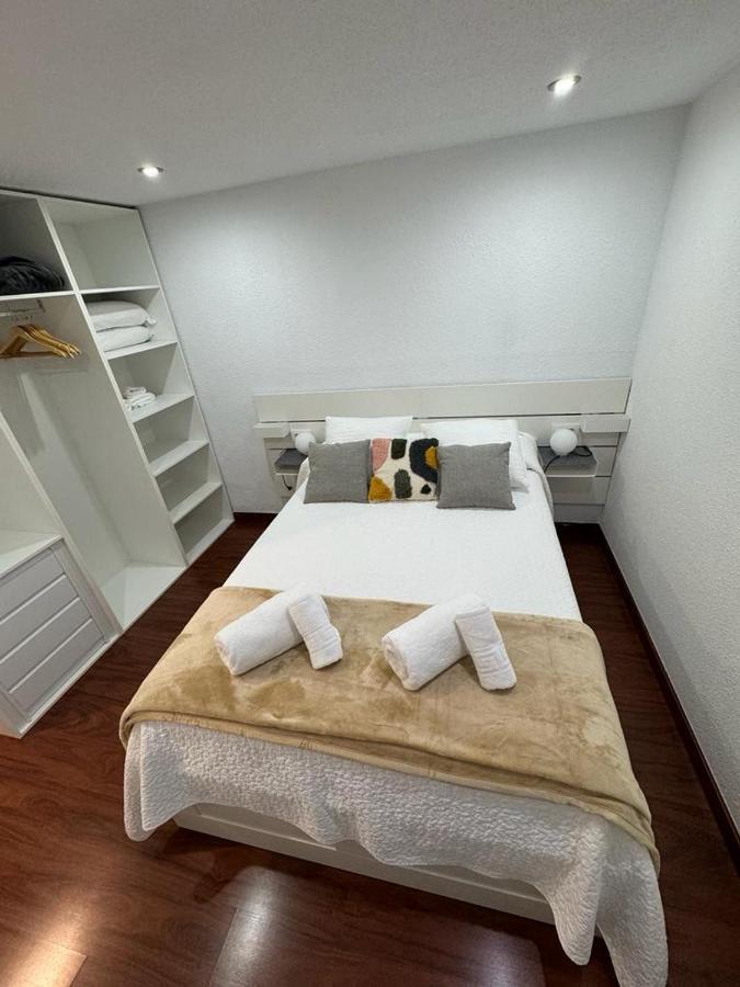 Апартаменти Piso Nuevo Centro Doctor Casal Ов'єдо Екстер'єр фото