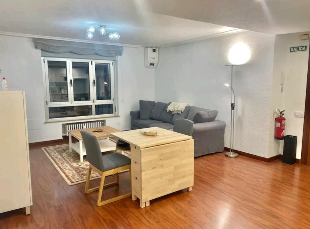 Апартаменти Piso Nuevo Centro Doctor Casal Ов'єдо Екстер'єр фото