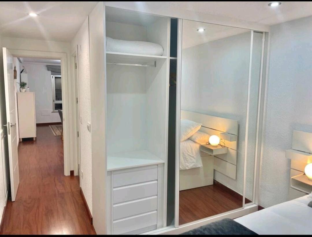 Апартаменти Piso Nuevo Centro Doctor Casal Ов'єдо Екстер'єр фото