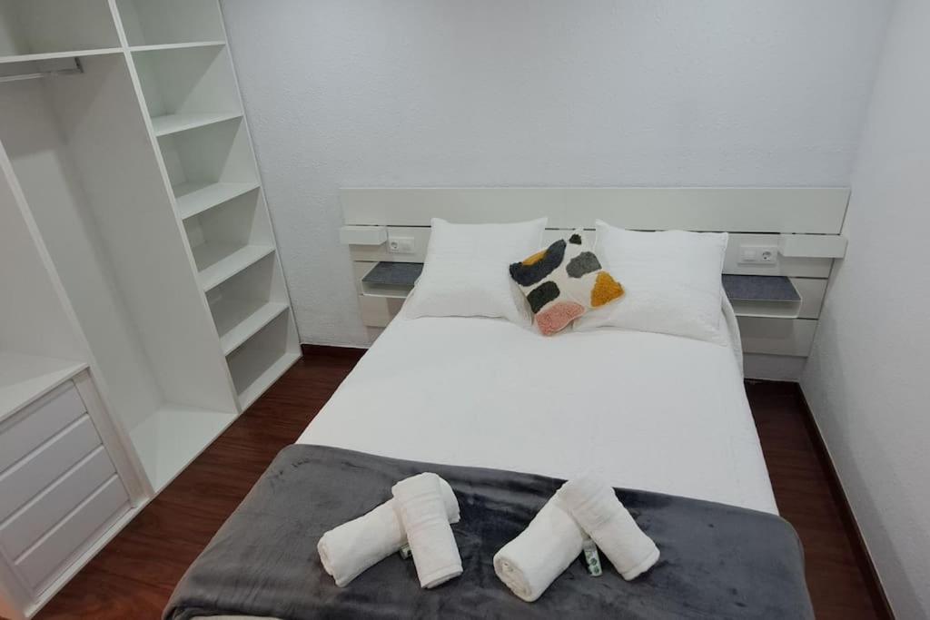 Апартаменти Piso Nuevo Centro Doctor Casal Ов'єдо Екстер'єр фото